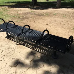 Sorry people, you can't spend the night on the benches! :(