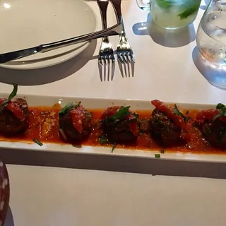 Mediterranean Spiced Beef Meatballs