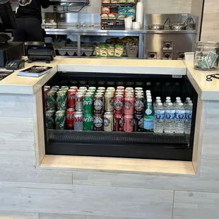 Canned/bottled drinks