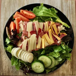 Keep it fresh with the Central Park Salad!