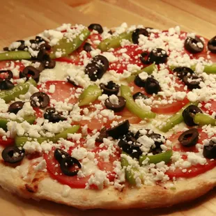GREEK PIZZA