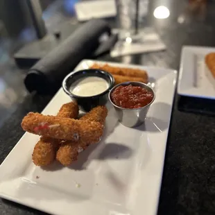 Mozzarella and Pepper Jack Sticks