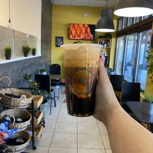 Thai boba egg tea
