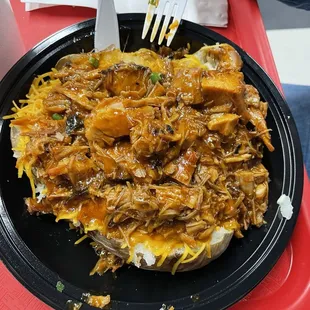 Baked Potato with Pulled Pork