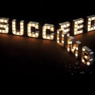 Right or left?  Which way will you choose? Allow me to show you the way!