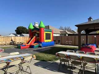 OsKcar's Party Rentals