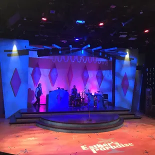 Stage for Breaking Up is Hard to Do