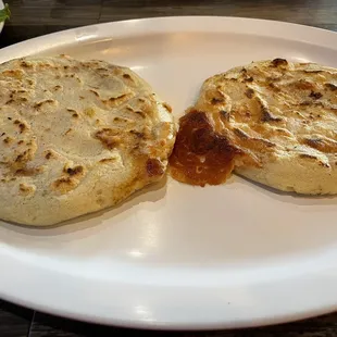 Pupusas Revueltas