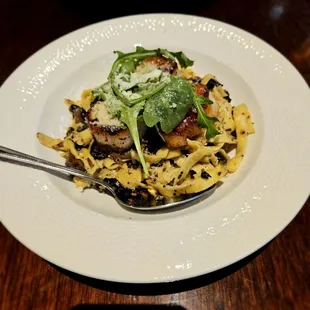Cacio e peppe with scallops