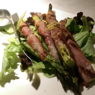 Grilled Asparagus Wraps