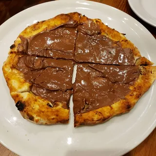 Nutella Pizza