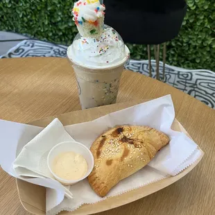Cheeseburger Empanada + Cupcake Latte Blended