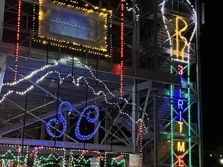 Glittering Lights