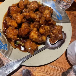 General Tso&apos;s Chicken