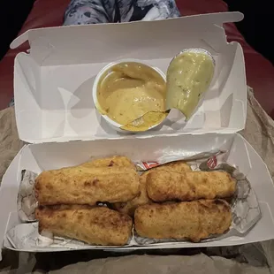 Mozzarella Sticks w/ Honey Mustard