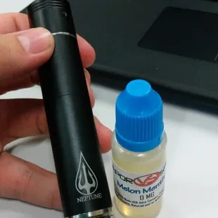 My favorite house brew from vapor spot. Melon menthol. A nice refreshing melon berry taste and subtle menthol hit!