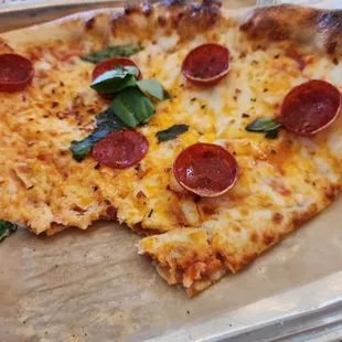 Amazing HUGE slice on the lunch special...slice and salad for $8.99!!!