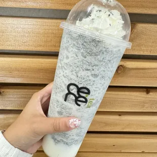 Black sesame mountain