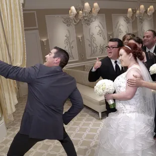 The Wedding Party Selfie!