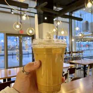 iced starlight latte