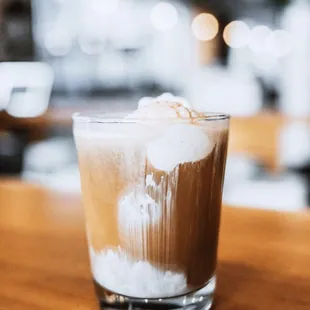 Nitro Coffee Float