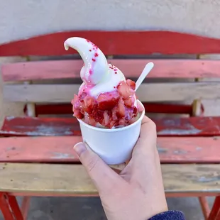 Strawberry matcha gelato with strawberry topping