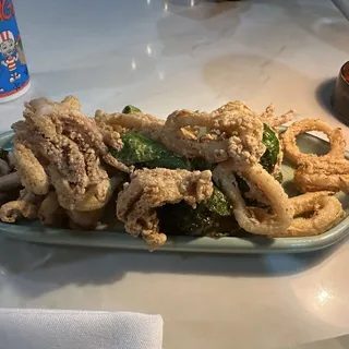 Calamari Fritto (D)