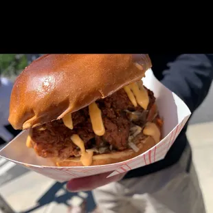 Drewski&apos;s Fried Chicken Sando $15