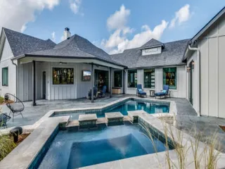 Artisan Pools & Outdoor Living