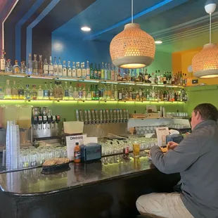 Full bar, yeeeeeee !