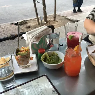 Nachos with ceviche and guacamole