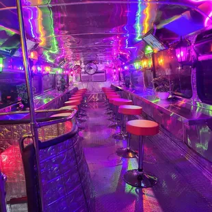 sushi and sashimi, interior