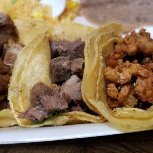 Carnita (yum), lengua, al pastor