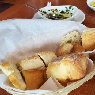 Warm bread with pesto oil for dipping.