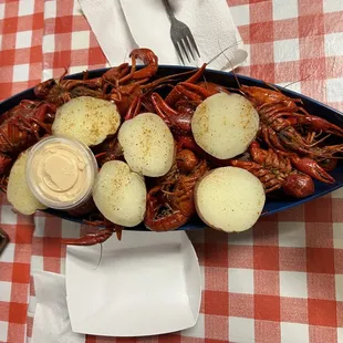 3-lbs of crawfish comes with corn and potatoes