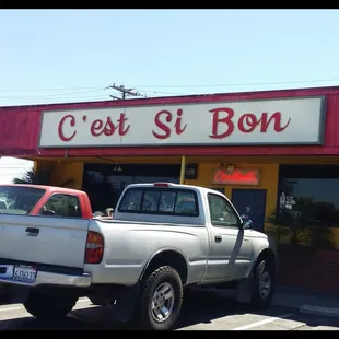 Quick game of pool and a cold beer than off again.