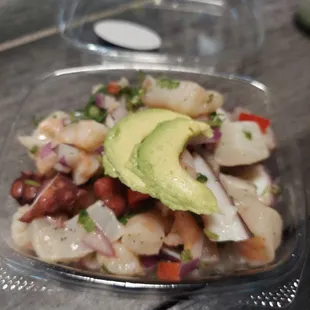 Ceviche mixto