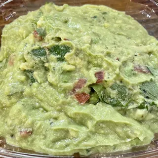 8 Oz. Guacamole, Chips and Salsa