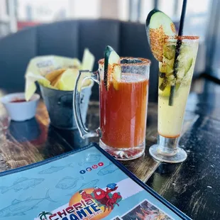 Modelo Negra Michelada, Pepino Diamante