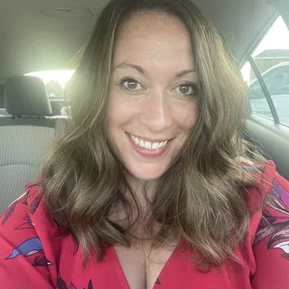 Dara D.