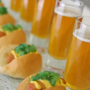 Mini Hot Dogs &amp; Pints