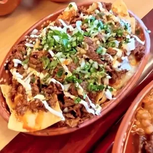 food, nachos