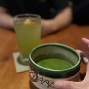 Hot Matcha Latte w/Oat Milk