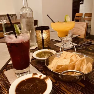 Blackberry Daiquiri &amp; Mango Habanero Margarita