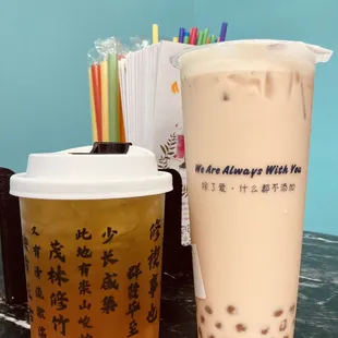 two cups of iced tea