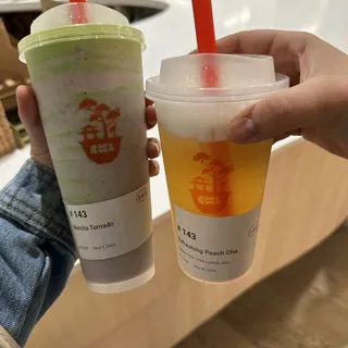 Refreshing Peach Chappuccino