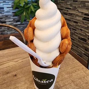 Bubble Waffle with vanilla ice cream