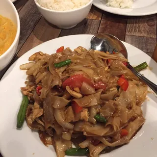 Drunken Noodle