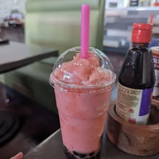 Strawberry slush with boba