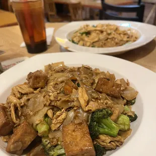 N3. Bangkok Pad Si Ew-Dinner -3PD